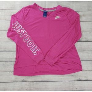 *NWOT* Nike Double Layer Hem Shirt